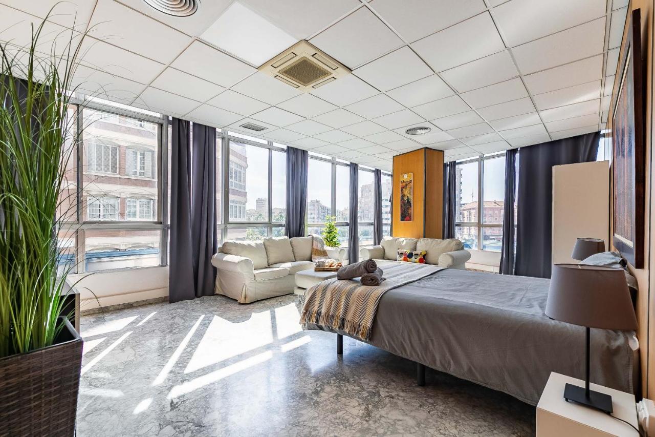Апартаменти Grand Soho Ofihouse Малага Екстер'єр фото