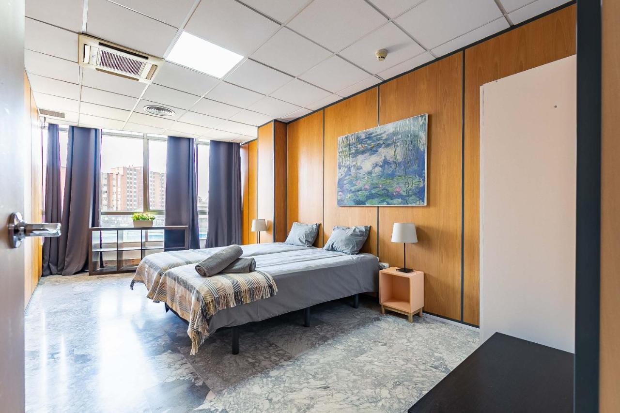 Апартаменти Grand Soho Ofihouse Малага Екстер'єр фото